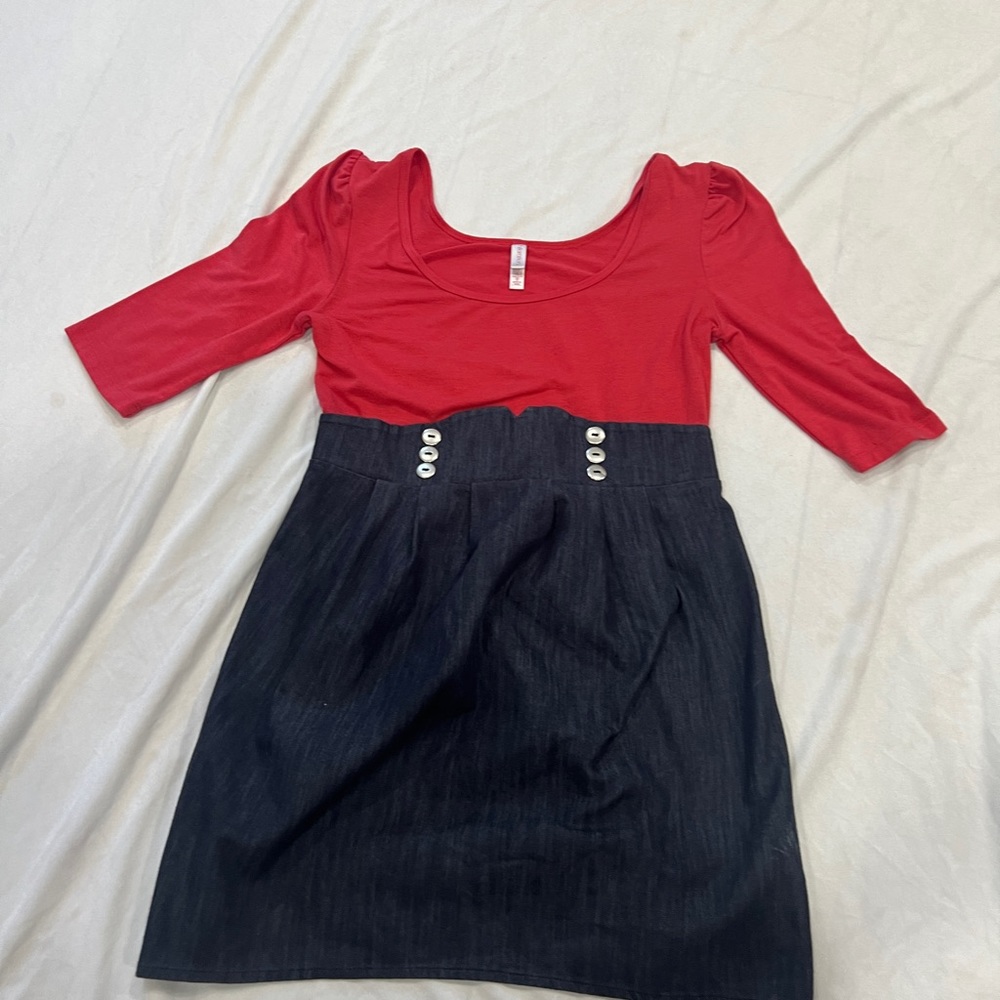 Women dress L